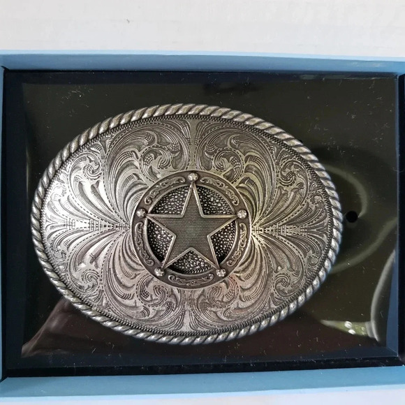 Nocona Belt Co,Large Oval Metal Texas Star Womans Belt Buckle. - Picture 2 of 5